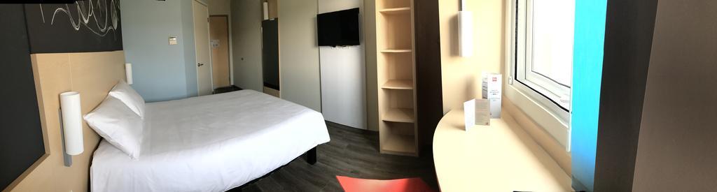 Hotel Ibis Irapuato Esterno foto